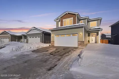 8657 Dry Creek Loop # 8657, Anchorage, AK 99502