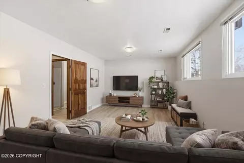 Living - 19321 Verdant Cir, Eagle River, AK 99577 photo 7 of 7