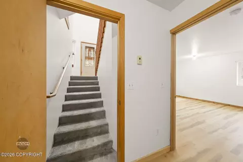 Entry Way - 18699 Stonehill Dr, Eagle River, AK 99577 photo 2 of 4