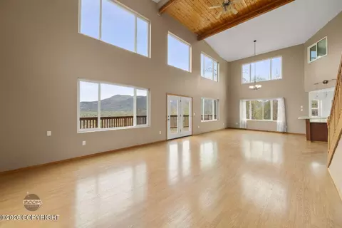 Living - 18699 Stonehill Dr, Eagle River, AK 99577 photo 7 of 15