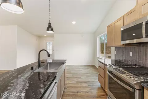 7883 E Star Garnet Cir, Wasilla, AK 99654 photo 17