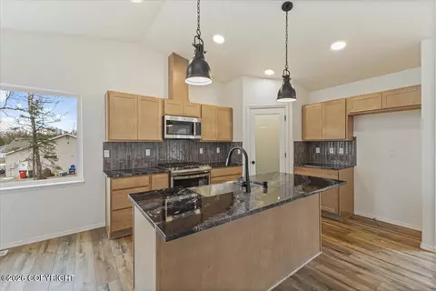 7883 E Star Garnet Cir, Wasilla, AK 99654 photo 15