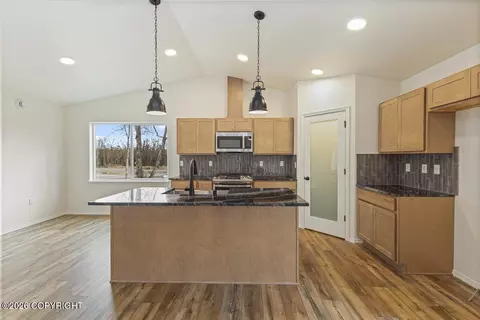 7883 E Star Garnet Cir, Wasilla, AK 99654 photo 16
