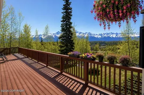 8016 W Mustafa Cir, Wasilla, AK 99623