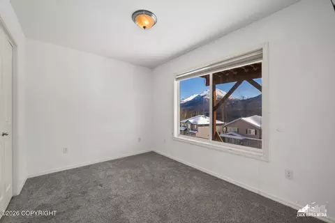 Bedroom - 20850 Mountainside Dr, Eagle River, AK 99577 photo 3 of 6