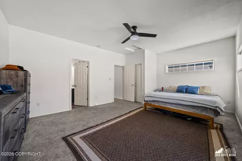 Bedroom - 20850 Mountainside Dr, Eagle River, AK 99577 photo 2 of 6