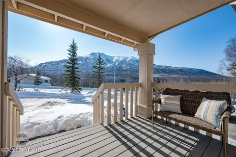 19861 Highland Ridge Dr, Eagle River, AK 99577