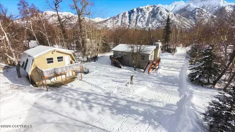 230 N Witherspoon Rd, Palmer, AK 99645