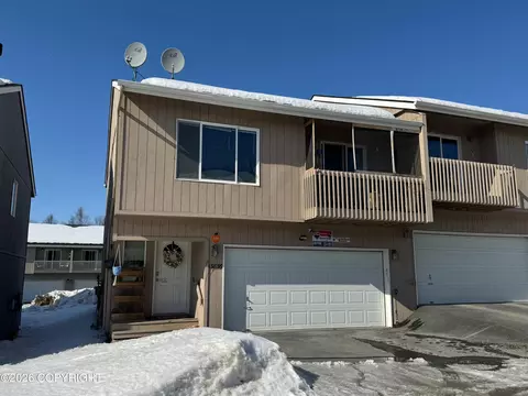 13836 Hunterrwood Ln # 122, Eagle River, AK 99577
