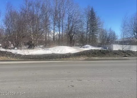 427 N Glenn Hwy, Palmer, AK 99645