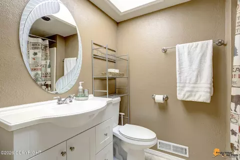 Bath - 9850 Main Tree Dr, Anchorage, AK 99507 photo 7 of 10