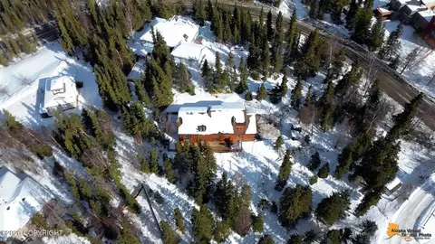 View/Area - 9850 Main Tree Dr, Anchorage, AK 99507 photo 9 of 12