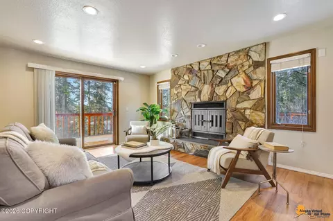 Living - 9850 Main Tree Dr, Anchorage, AK 99507 photo 5 of 10