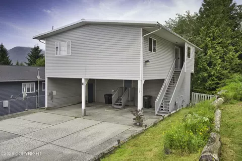 707 Carlanna Lake Rd, Ketchikan, AK 99901