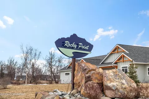 15135 E Rocky Point Dr, Palmer, AK 99645