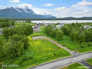 15135 E Rocky Point Dr, Palmer, AK 99645