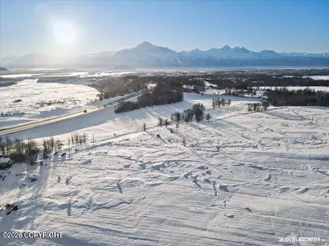 4450 N Glenn Hwy, Palmer, AK 99645