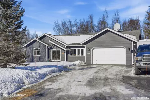 1927 W Destiny Cir, Wasilla, AK 99654
