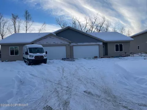 276 W Ashbrook Dr, Wasilla, AK 99654