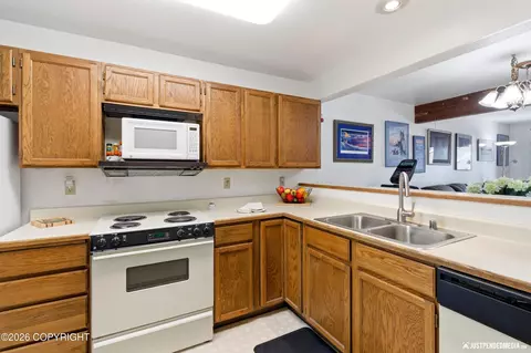 Kitchen - 5618 E 40th Ave # C-102, Anchorage, AK 99504 photo 1 of 4