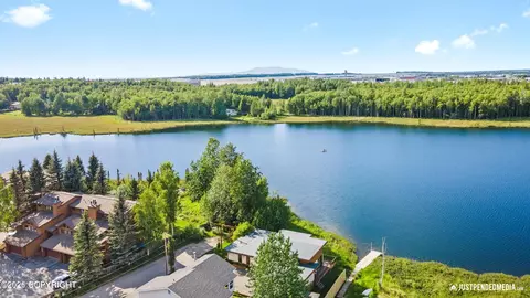 6525 Mcgill Way, Anchorage, AK 99502