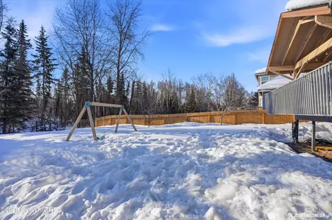 8211 Summerset Dr, Anchorage, AK 99518 photo 50