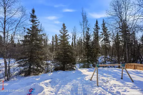 8211 Summerset Dr, Anchorage, AK 99518 photo 53