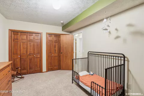 8211 Summerset Dr, Anchorage, AK 99518 photo 24