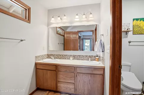 8211 Summerset Dr, Anchorage, AK 99518 photo 37