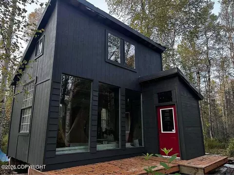 48761 S Silver Salmon Dr, Willow, AK 99688