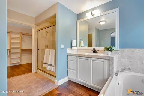 Bath - 8740 Sonora Cir, Eagle River, AK 99577 photo 4 of 6