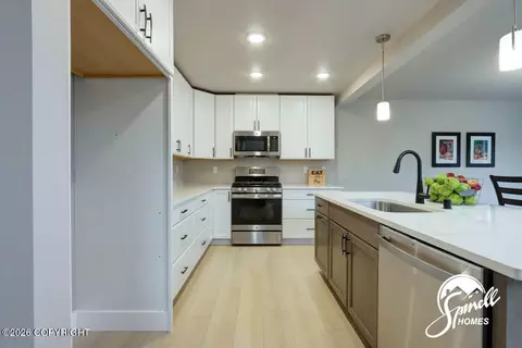 Kitchen - L2 Grey Owl Way, Eagle River, AK 99577 photo 5 of 8