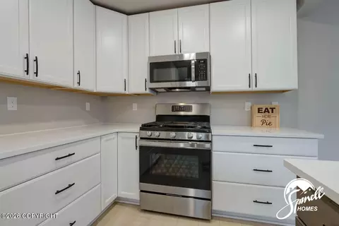 Kitchen - L2 Grey Owl Way, Eagle River, AK 99577 photo 8 of 8