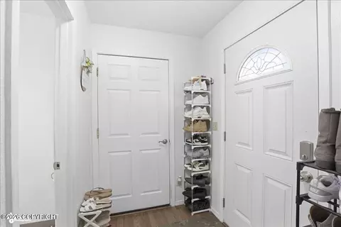 Entry Way - 1930 E 72nd Ave, Anchorage, AK 99507 photo 8 of 8