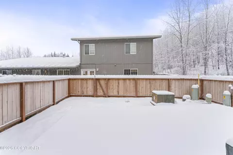 Exterior - 16633 Rivers Edge Ln # 19, Eagle River, AK 99577 photo 4 of 8