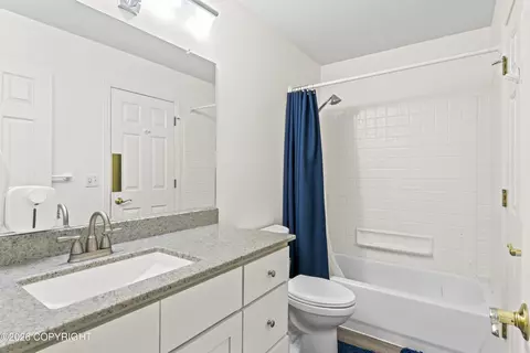 Bath - 16633 Rivers Edge Ln # 19, Eagle River, AK 99577 photo 2 of 2