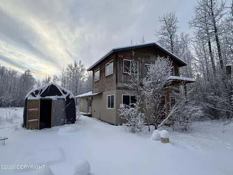 11725 E Weathervane Cir, Palmer, AK 99645