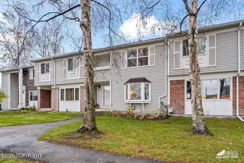 3211 Montpelier Ct # 9H, Anchorage, AK 99503