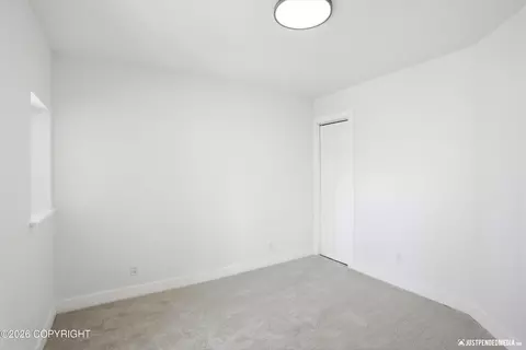 Bedroom - 19031 Upper Mccrary Rd, Eagle River, AK 99577 photo 5 of 8