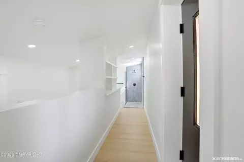 Entry Way - 19031 Upper Mccrary Rd, Eagle River, AK 99577 photo 8 of 9