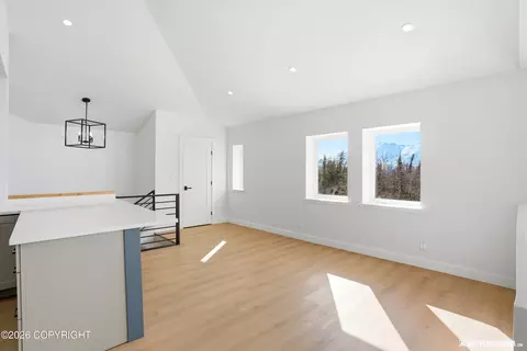 Living - 19031 Upper Mccrary Rd, Eagle River, AK 99577 photo 2 of 6