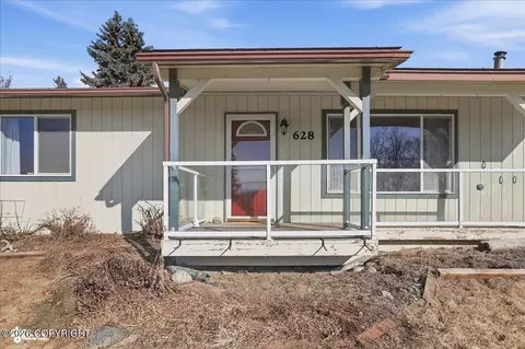 628 Soundview Ave, Homer, AK 99603