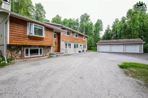 270 Terrace Dr, Fairbanks, AK 99712