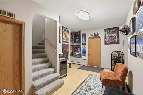 Entry Way - 22601 Eagle Glacier Loop, Eagle River, AK 99577 photo 6 of 8
