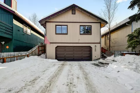 150 Sorcerer Ct, Anchorage, AK 99518