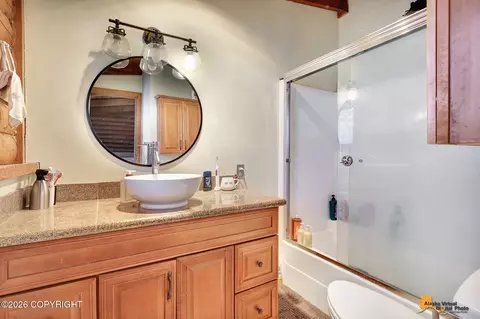 Bath - 14523 Don Cir, Eagle River, AK 99577 photo 2 of 2