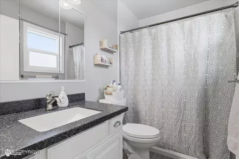 9643 Nulato Cir, Eagle River, AK 99577 photo 24