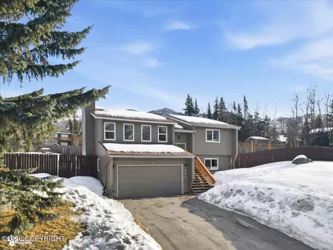 9643 Nulato Cir, Eagle River, AK 99577 photo 3