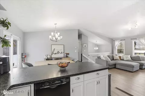 9643 Nulato Cir, Eagle River, AK 99577 photo 17
