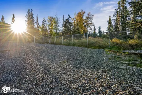 Exterior - 10121 Middlerock Rd, Anchorage, AK 99507 photo 31 of 38
